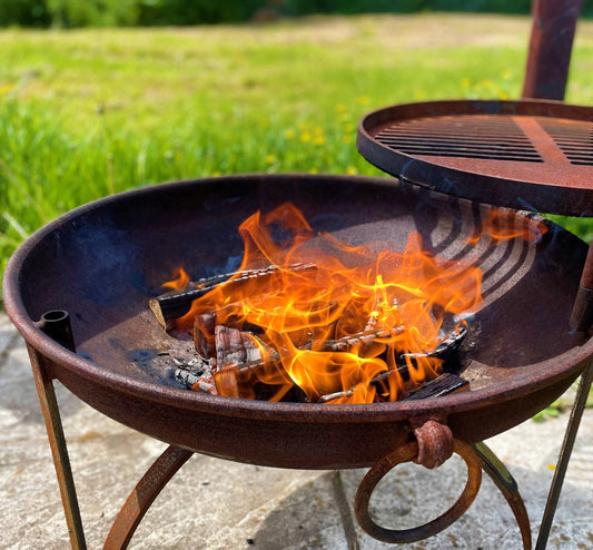 Cooking on Wood: Halloumi & Chutney Tacos