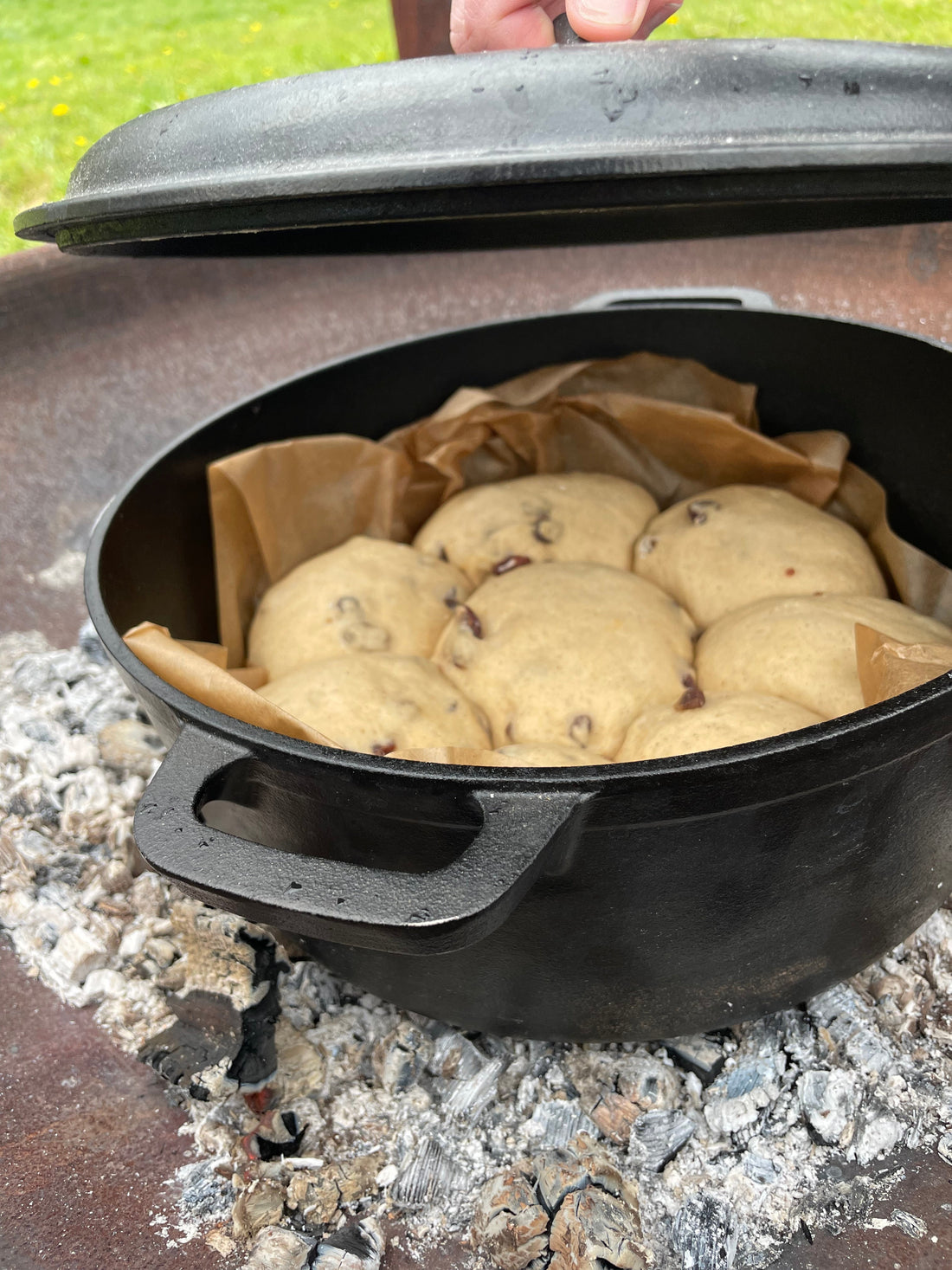 Cooking on Wood: Hot Cross Buns