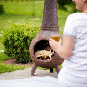 Flaming firewood's mixed sizes of logs are perfect for chimeneas