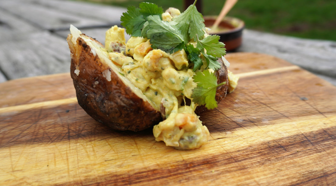 Cooking on Wood: Campfire Jacket Potato